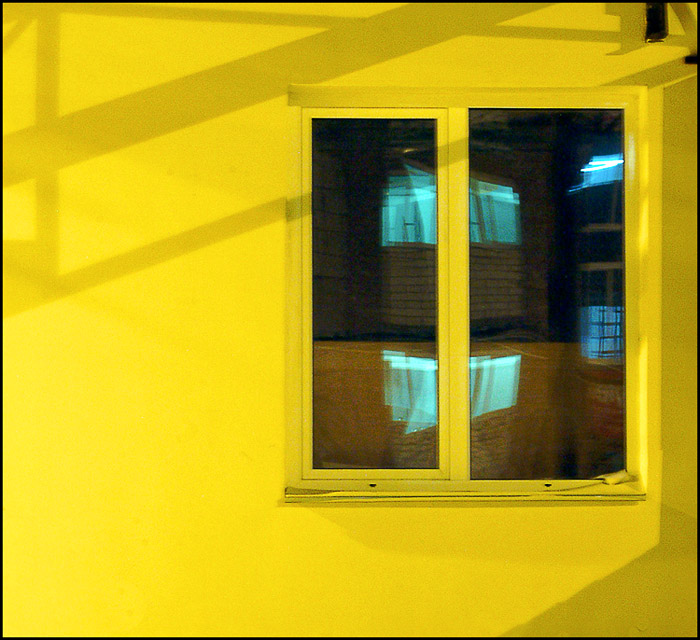 photo "Window" tags: architecture, landscape, night