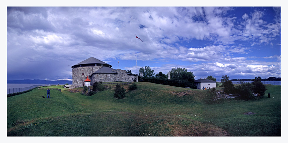 photo "Munkholmen in Trondheim Fjord" tags: architecture, landscape, 