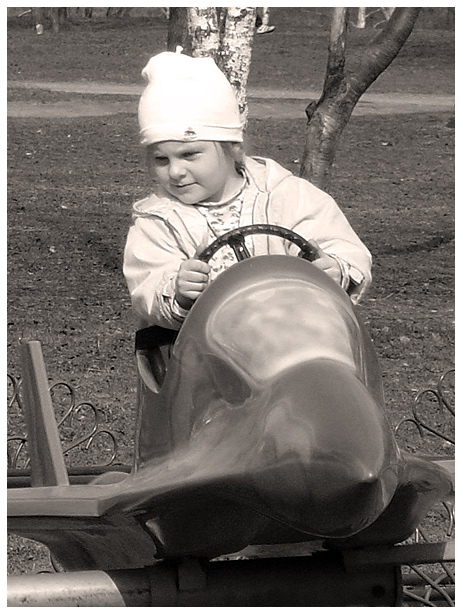 photo "The future is flying" tags: black&white, portrait, children