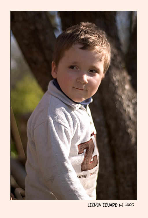 photo "Slippery Kid" tags: portrait, children