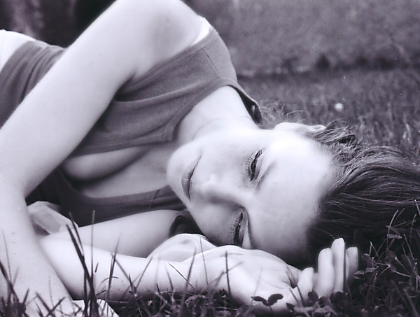 photo "this earthly round" tags: portrait, black&white, woman