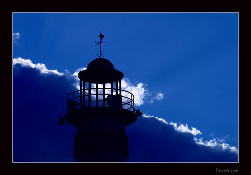 photo "Lighthouse in blue" tags: architecture, landscape, water