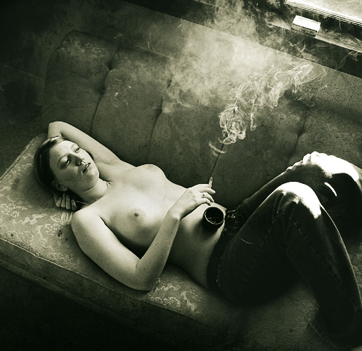 photo "smoke" tags: nude, 