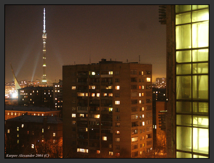 photo "Night above VDNH" tags: architecture, landscape, night