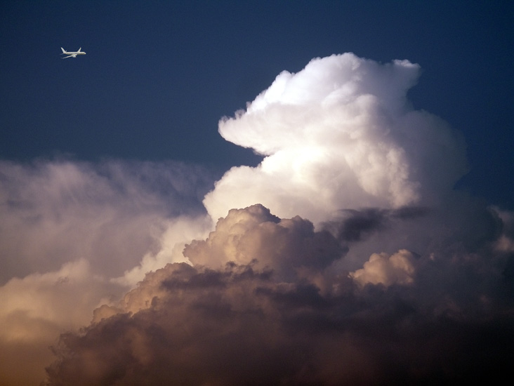 photo "Over the thunder-storm" tags: landscape, clouds