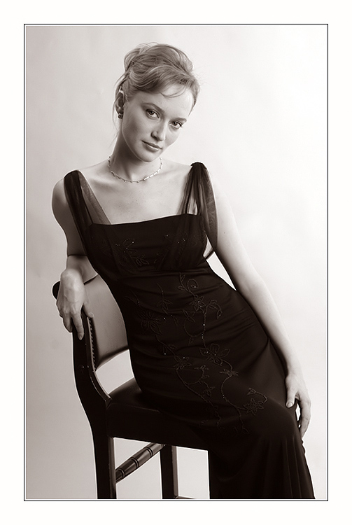 photo "Diagonal" tags: portrait, black&white, woman