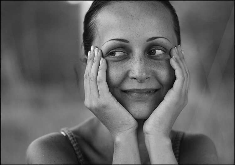 photo "***" tags: portrait, black&white, woman