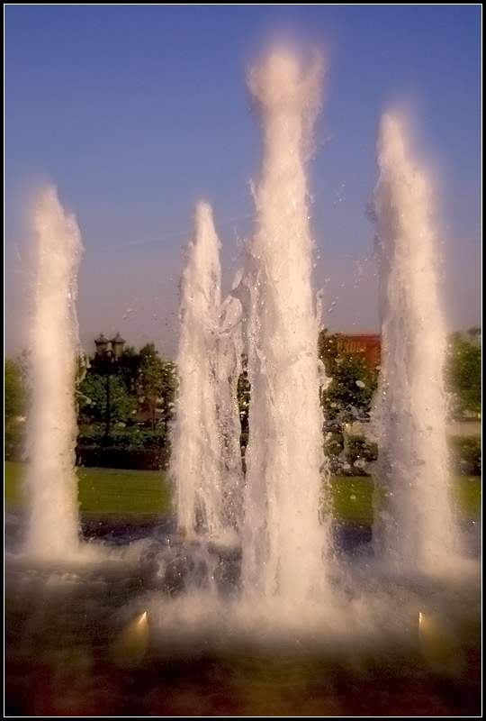 photo "Fountain #1" tags: architecture, misc., landscape, 