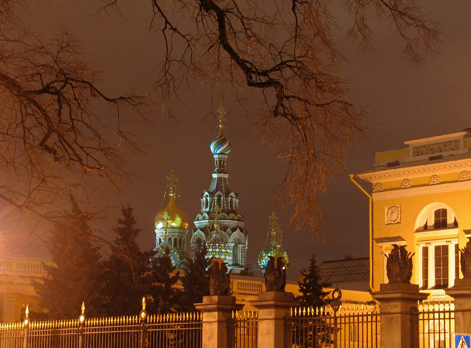 photo "Cathedral" tags: architecture, landscape, night