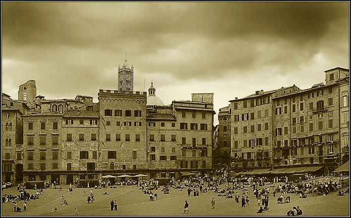 photo "In Siena, before a rain" tags: architecture, travel, landscape, Europe