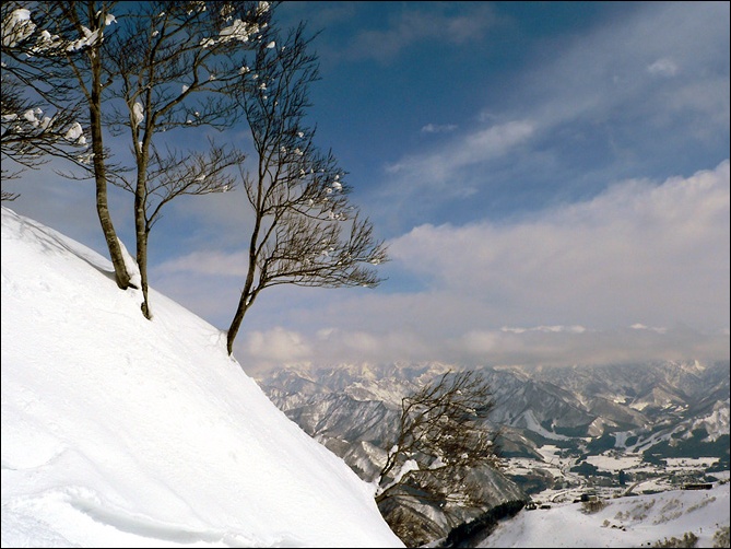 photo "winter in mountains" tags: landscape, forest, mountains