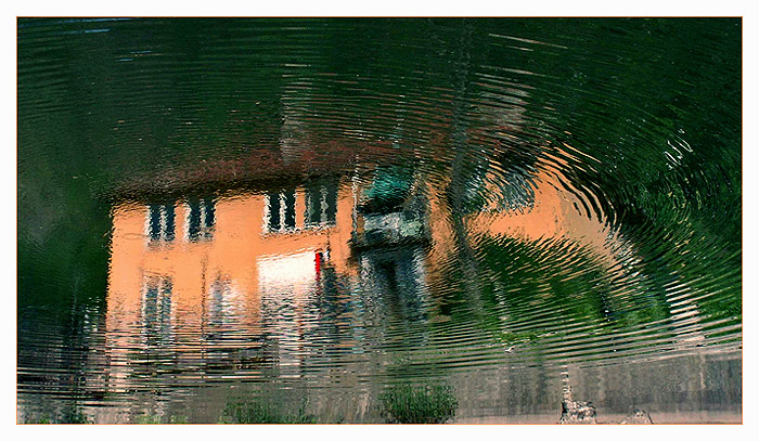 photo "water house" tags: abstract, 
