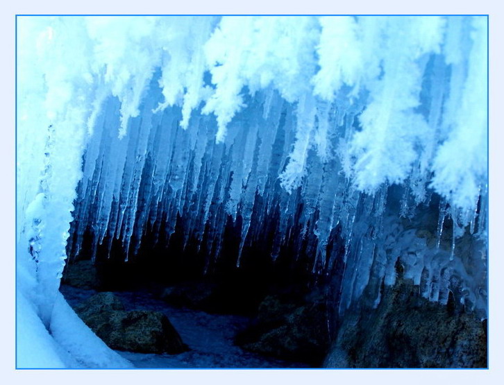 photo "The icy cave" tags: abstract, 