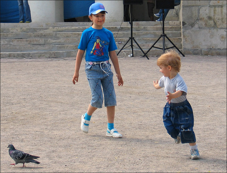 фото "Поймать голубя))" метки: жанр, 
