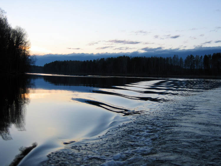 photo "Waves on water" tags: landscape, sunset, water