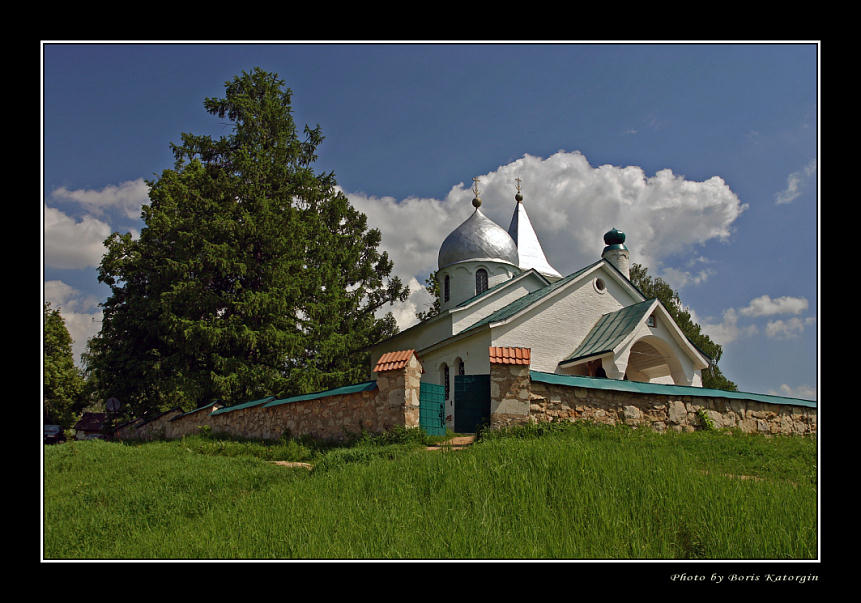 photo "Troitskaya church in village Bekhovo" tags: architecture, landscape, clouds