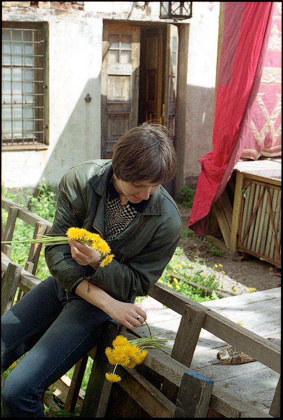 photo "Dandelions" tags: portrait, woman