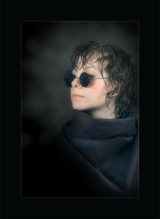 фото "portrai with the black glasses" метки: портрет, женщина