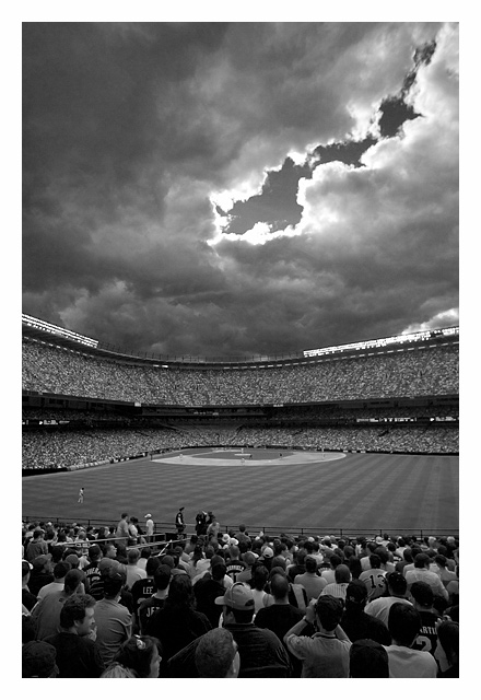 photo "The Cubs got "Jetered" in Yankee Town..." tags: architecture, sport, landscape, 