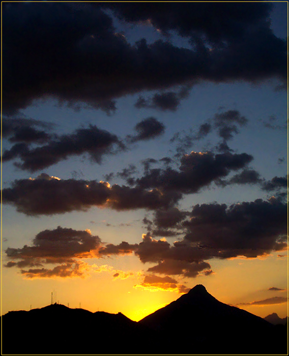 photo "La tarde de hoy" tags: landscape, clouds, mountains