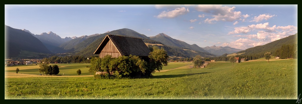 photo "hut in the mountain" tags: landscape, mountains