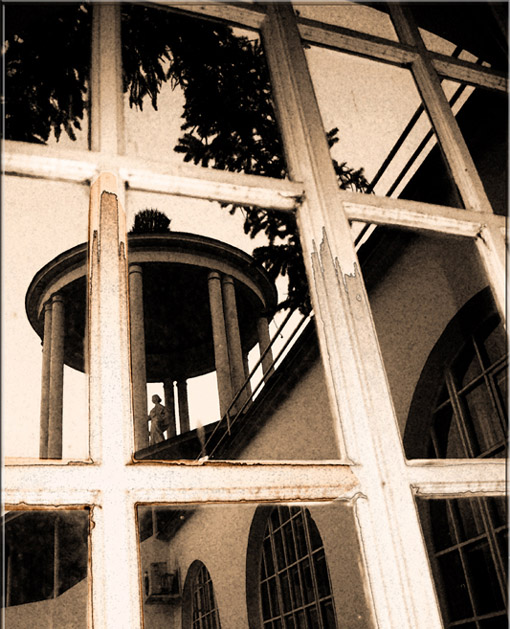 photo "Inside windows" tags: architecture, misc., landscape, 