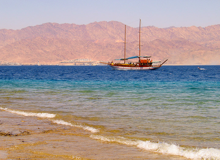 photo "view from Eilat to Jordan" tags: travel, landscape, Asia, water