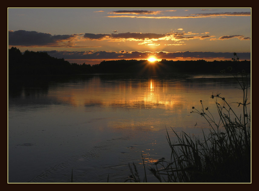 photo "River, sundown" tags: landscape, sunset, water