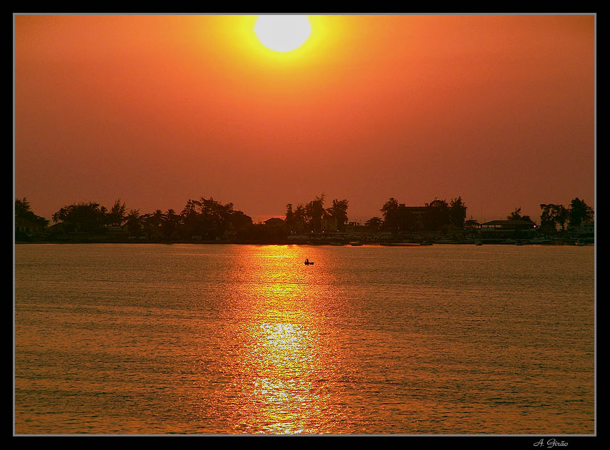 фото "Fishing at sunset" метки: пейзаж, путешествия, Африка, закат