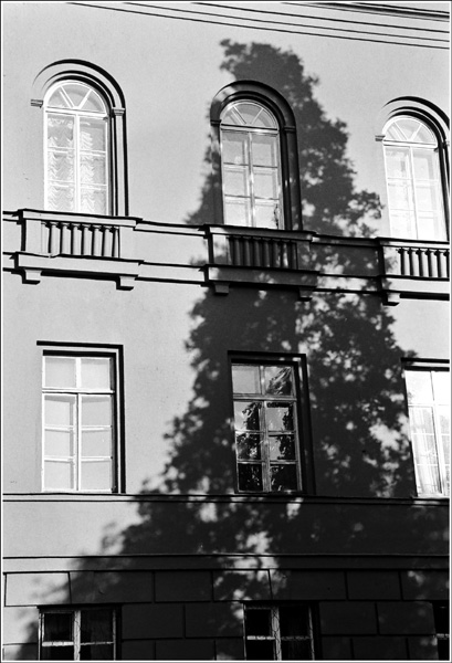 photo "Windows" tags: abstract, architecture, landscape, 