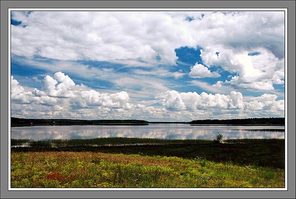 photo "July. Lake." tags: landscape, clouds, summer