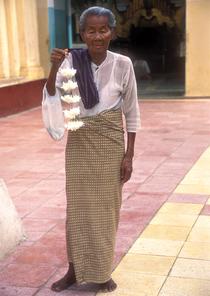 photo "Flower-woman" tags: genre, travel, Asia