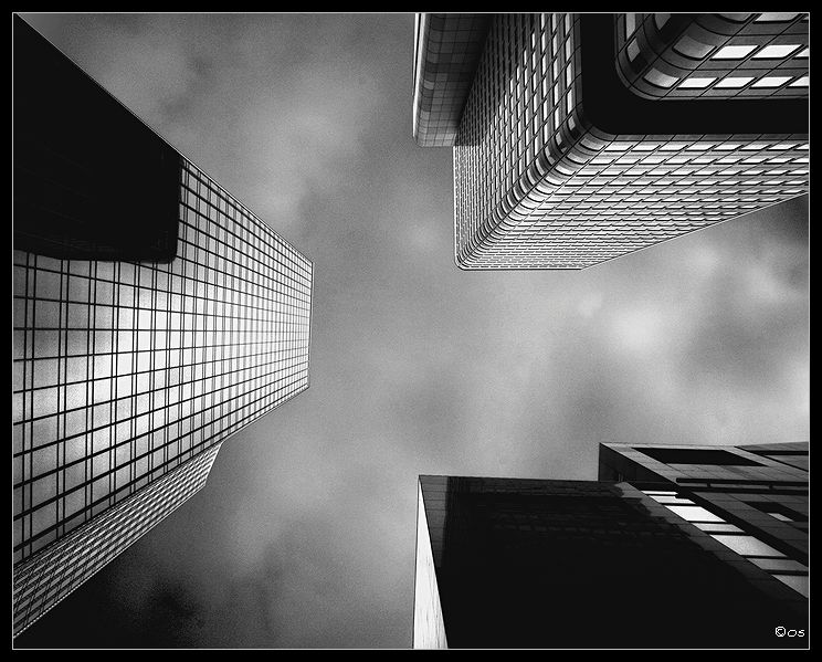 photo "Skyscrapers" tags: black&white, architecture, landscape, 