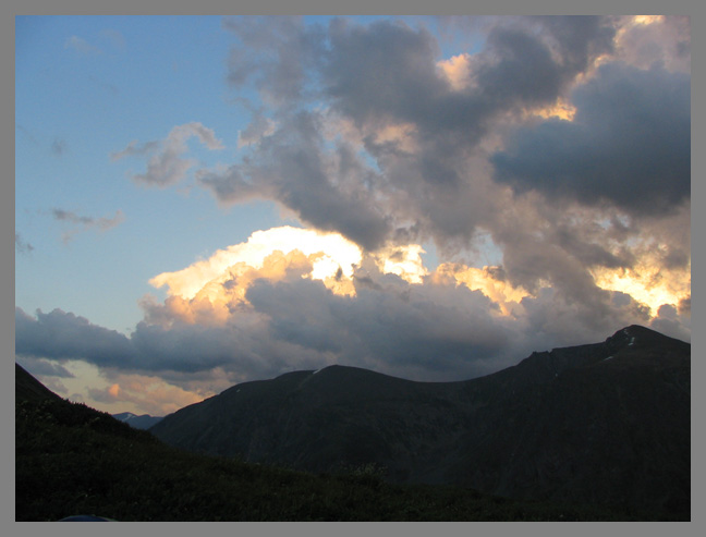 photo "Mountain's evening" tags: landscape, mountains