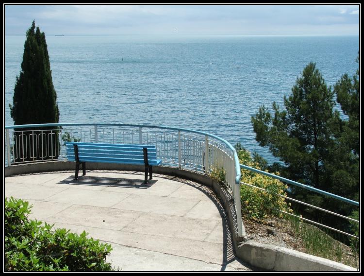 photo "Classical Landscape with Alone Bench" tags: landscape, summer, water