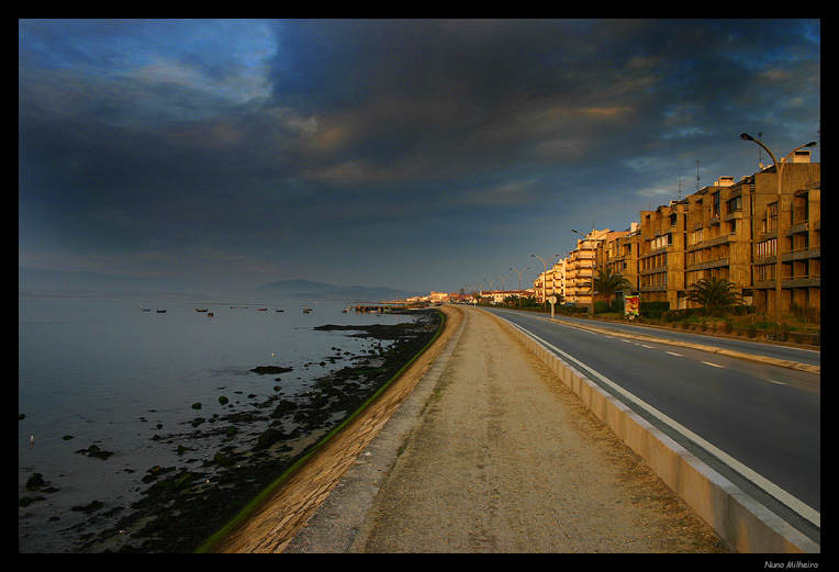 photo "Urban perspectives" tags: landscape, sunset