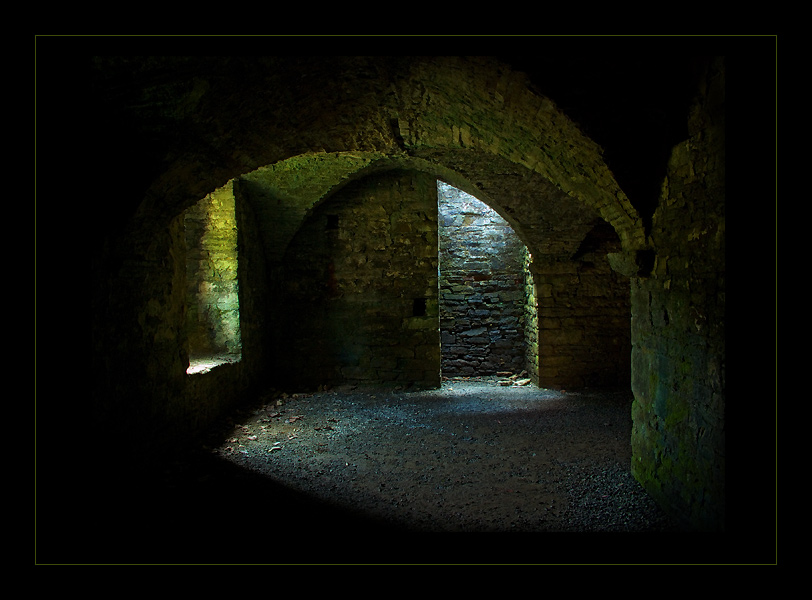 photo "Ruins of old abbey-7 Vault." tags: travel, architecture, landscape, Europe