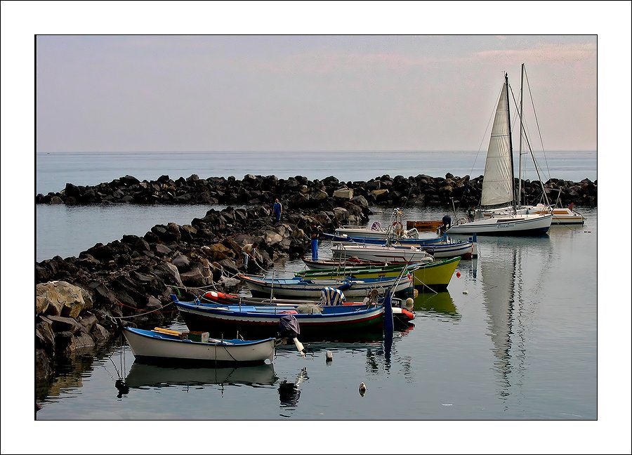 photo "Autumn on Sicily. Coast at the city of Nahos." tags: landscape, travel, Europe, water