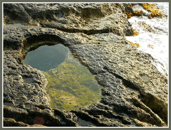 photo "Rocks and sea" tags: landscape, water