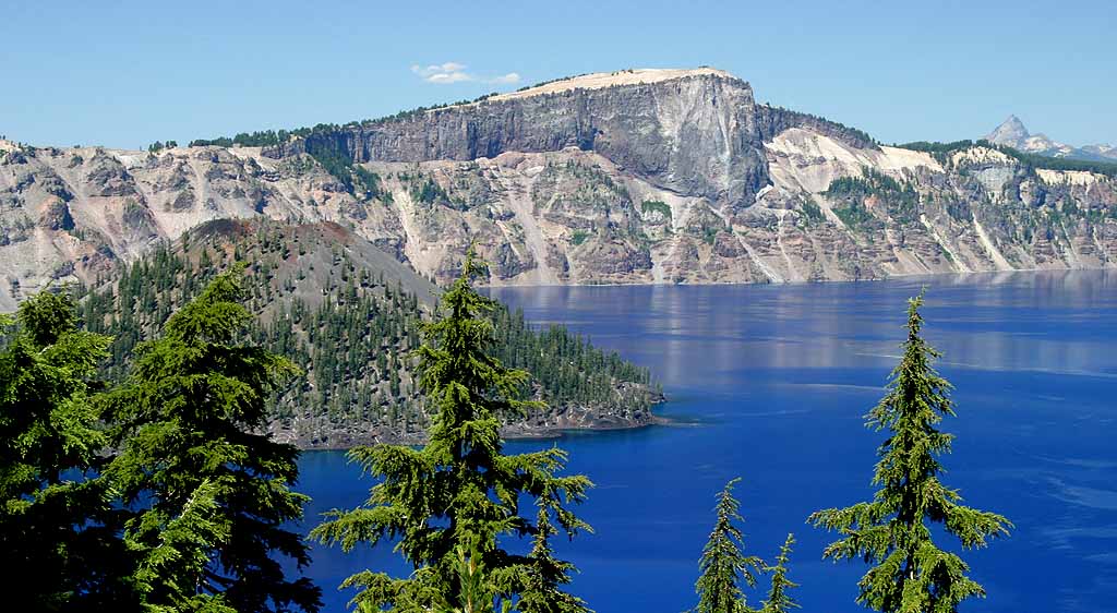 photo "Crater Lake" tags: landscape, mountains, water