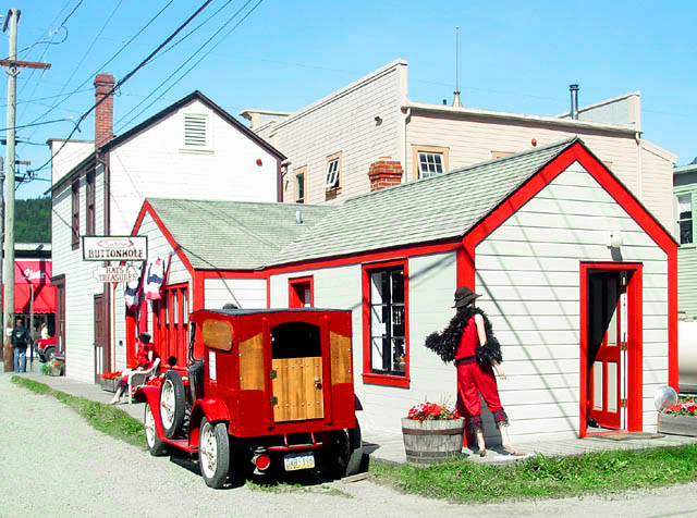 photo "Red Car" tags: misc., travel, North America