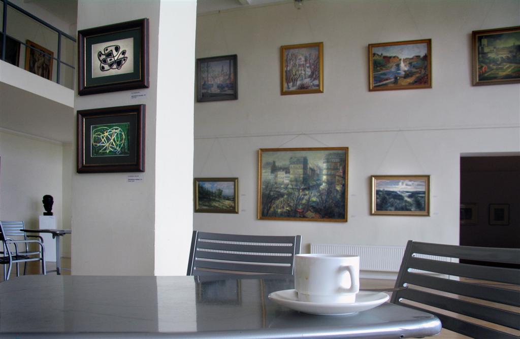 photo "Cup Of Coffee In Museum" tags: still life, 