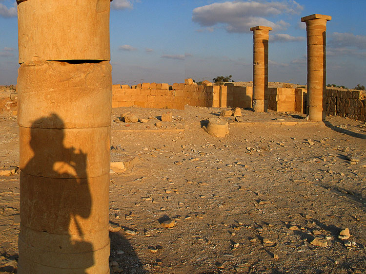 фото "развалины набатийского города Шивта, 1 век до н.э" метки: путешествия, архитектура, пейзаж, Азия