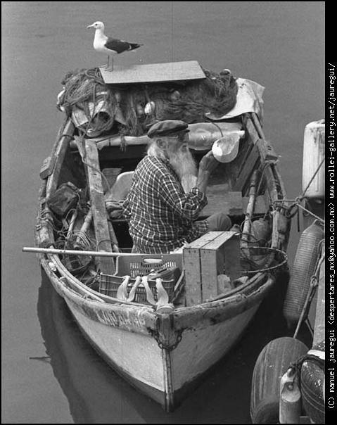 photo "Old man & the sea" tags: black&white, genre, 