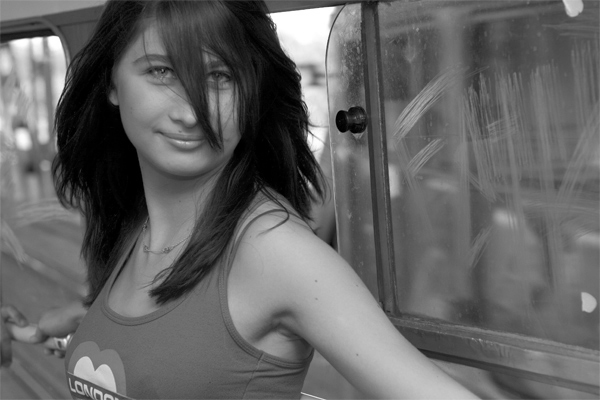 photo "in the tram" tags: portrait, woman