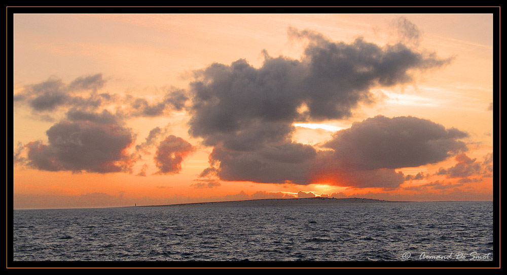 photo "Sunset on Inis More island" tags: landscape, sunset, water