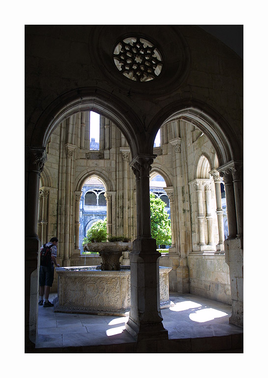 photo "la source" tags: architecture, landscape, 