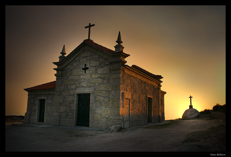 photo "Chapel at sunset" tags: landscape, sunset