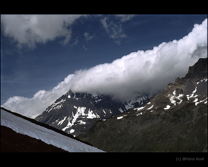 photo "The sky is filled with white pillow clouds....." tags: landscape, clouds, mountains