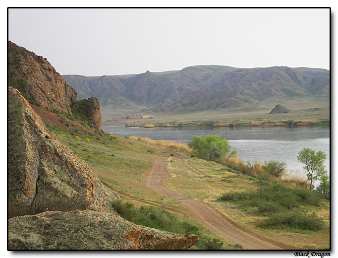 photo "In the distance is shot a film" tags: landscape, travel, Asia